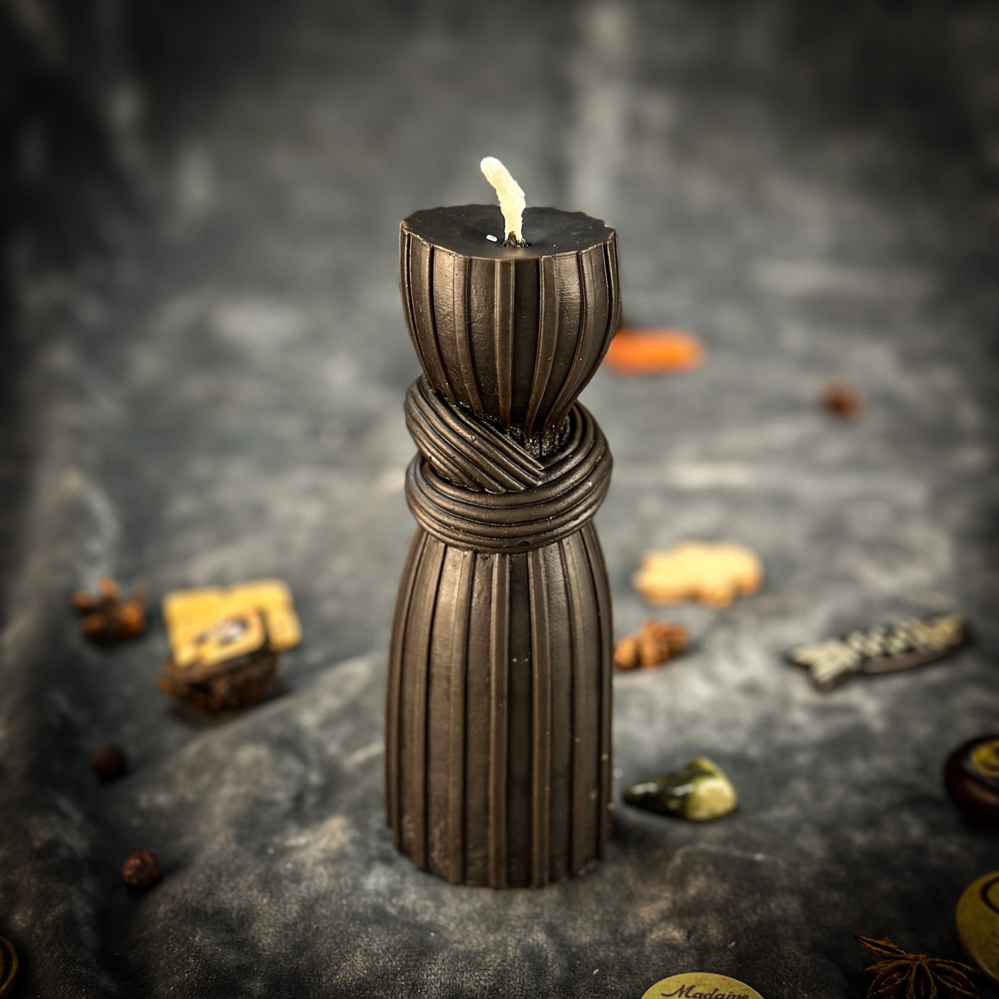 Beeswax Binding Knot Spell Candle - Strengthen Bonds & Control Harm