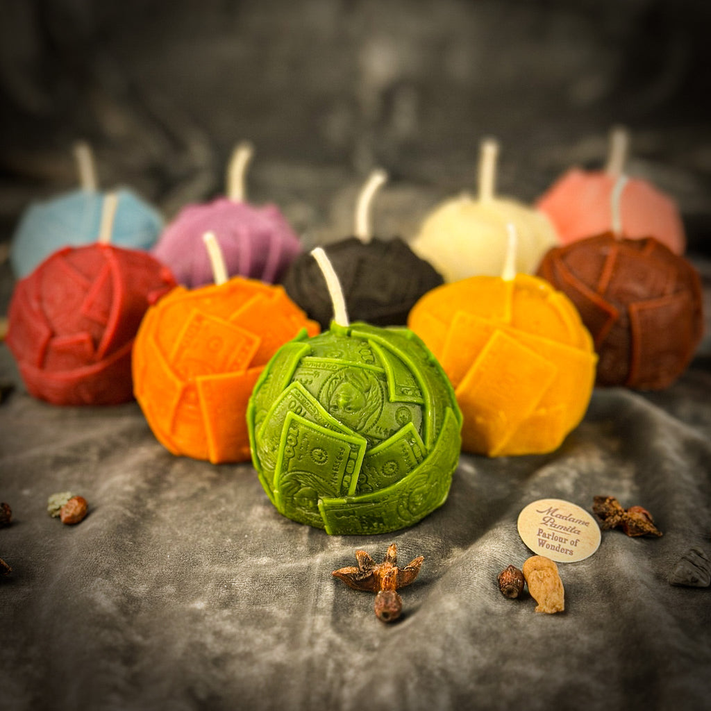 Beeswax Rolling in Dough Spell Candle - Luxury Wealth & Opulent Abundance